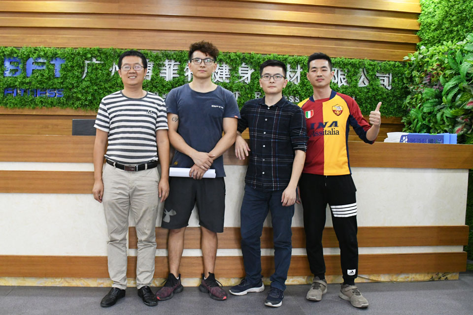 开健身房采购健身器材就找广州抖奶视频APP免费下载